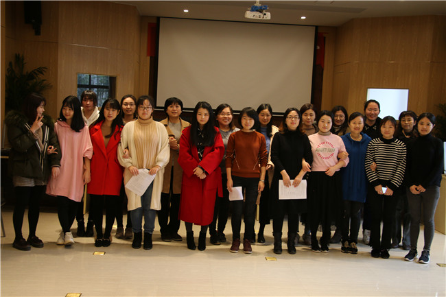 市古鎮(zhèn)公司工會(huì)開(kāi)展系列活動(dòng)慶?！叭恕眿D女節(jié)