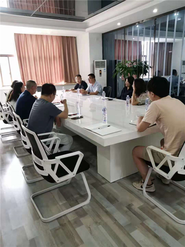 市審計(jì)局召開市中心城區(qū)停車場(chǎng)建設(shè)項(xiàng)目工程管理審計(jì)工作推進(jìn)會(huì)