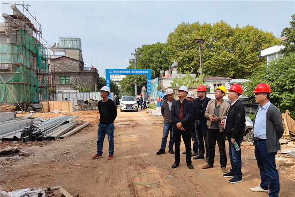 吳高健帶隊深入在建項目檢查指導工作