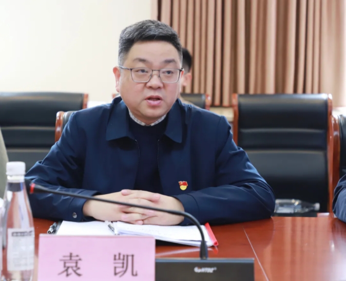 市古鎮(zhèn)公司召開2024年度黨支部書記抓基層黨建工作述職評(píng)議會(huì)