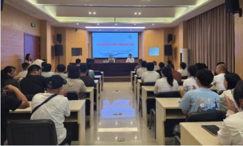 市古鎮(zhèn)投資公司工會開展健康知識培訓活動