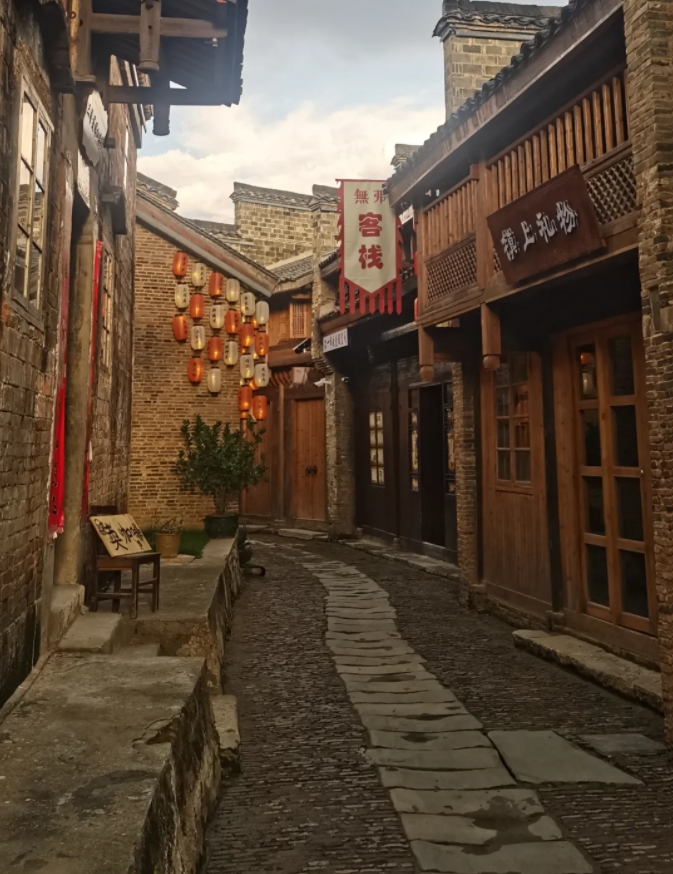 三閭廟記憶：千豬萬米的碼頭