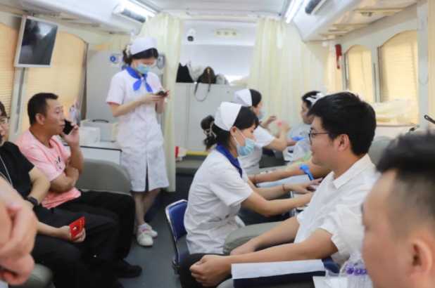 市古鎮(zhèn)投資公司開(kāi)展無(wú)償獻(xiàn)血活動(dòng)　